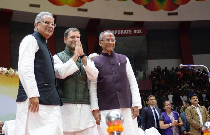 छत्तीसगढ़ में तय हुए मंत्रियों के नाम, चरणदास महंत होंगे विधानसभा अध्यक्ष छत्तीसगढ़ में तय हुए मंत्रियों के नाम, चरणदास महंत होंगे विधानसभा अध्यक्ष