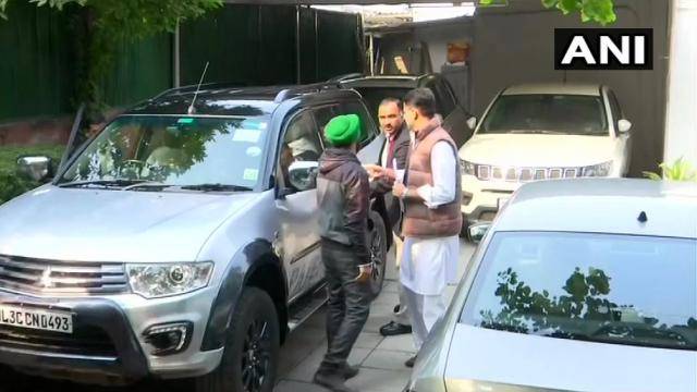 LIVE : राहुल के साथ गहलौत और पायलट की मुलाकात खत्म, CM के नाम पर जल्द होगा फैसला? LIVE : राहुल के साथ गहलौत और पायलट की मुलाकात खत्म, CM के नाम पर जल्द होगा फैसला?