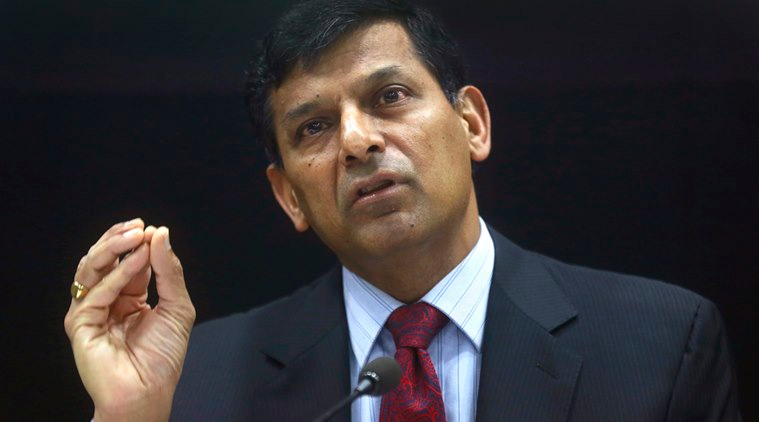 RBI के पूर्व गवर्नर रघुराम राजन का बड़ा बयान, कहा- सबसे बड़ी इमरजेंसी का सामना कर रही इकोनॉमी