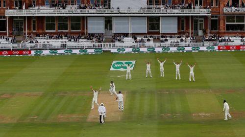 क्या पहली पारी की लीड से ही जीत जाएगी इंग्लैंड ?