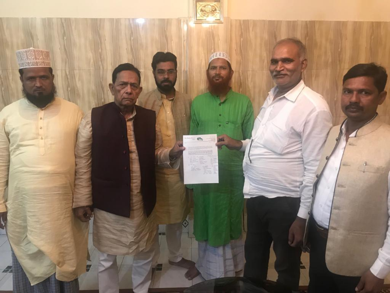 राम मंदिर मुद्दे पर फिर सुलह की कोशिश शुरू, श्रीश्री के प्रतिनिधि अयोध्या पहुंच दोनों पक्षों से की मुलाकात राम मंदिर मुद्दे पर फिर सुलह की कोशिश शुरू, श्रीश्री के प्रतिनिधि अयोध्या पहुंच दोनों पक्षों से की मुलाकात