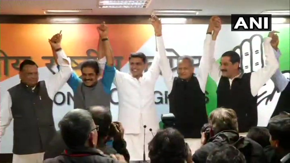 राजस्थान के नए मुख्यमंत्री होंगे अशोक गहलोत, सचिन पायलट होंगे उप-मुख्यमंत्री राजस्थान के नए मुख्यमंत्री होंगे अशोक गहलोत, सचिन पायलट होंगे उप-मुख्यमंत्री