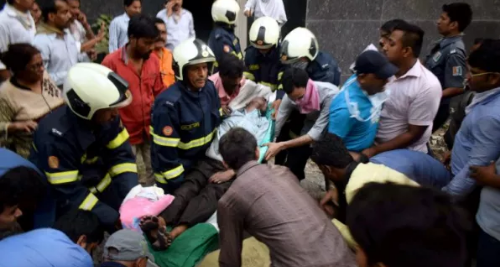 मुंबईः ESIC अस्पताल में भीषण आग, 6 महीने के बच्चे समेत 8 की मौत, 150 जख्मी मुंबईः ESIC अस्पताल में भीषण आग, 6 महीने के बच्चे समेत 8 की मौत, 150 जख्मी