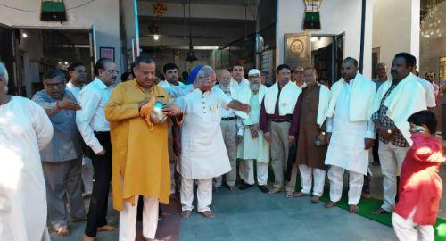 वैशाली जैन समाज की भव्य यात्रा, विभिन्न समाजो के लोगों को किया गया सम्मानित वैशाली जैन समाज की भव्य यात्रा, विभिन्न समाजो के लोगों को किया गया सम्मानित