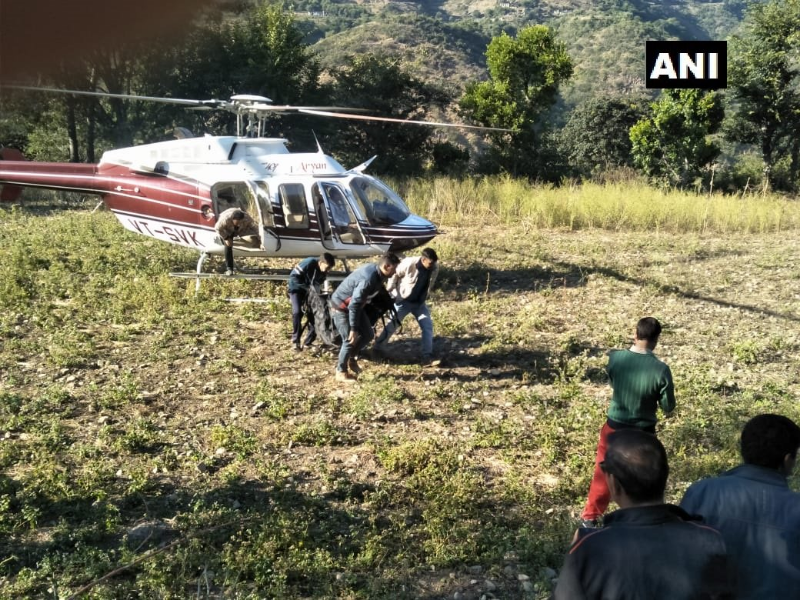 उत्तराखंड : उत्तरकाशी-यमुनोत्री राजमार्ग पर बस पलटने की घटना में 12 लोगों की मौत उत्तराखंड : उत्तरकाशी-यमुनोत्री राजमार्ग पर बस पलटने की घटना में 12 लोगों की मौत