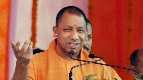 योगी ने शहीद जवान को दी श्रद्धांजलि योगी ने शहीद जवान को दी श्रद्धांजलि
