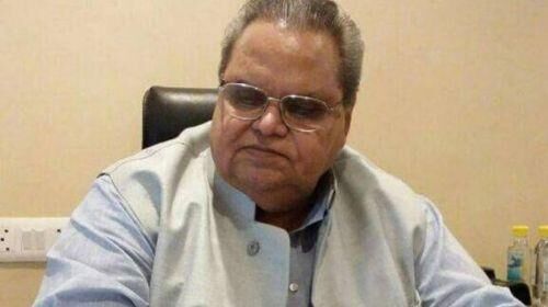 जम्मू-कश्मीर में 51 साल बाद कोई राजनेता बना गवर्नर जम्मू-कश्मीर में 51 साल बाद कोई राजनेता बना गवर्नर