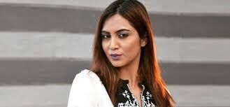 बिग बॉस 11 की कंटेस्टेंट अर्शी खान अब लाल इश्क़ में काला जादू करते नज़र आएगी बिग बॉस 11 की कंटेस्टेंट अर्शी खान अब लाल इश्क़ में काला जादू करते नज़र आएगी