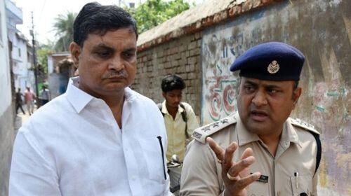 सीबीआई ने मंजू वर्मा के ठिकानो पर मारा छापा सीबीआई ने मंजू वर्मा के ठिकानो पर मारा छापा