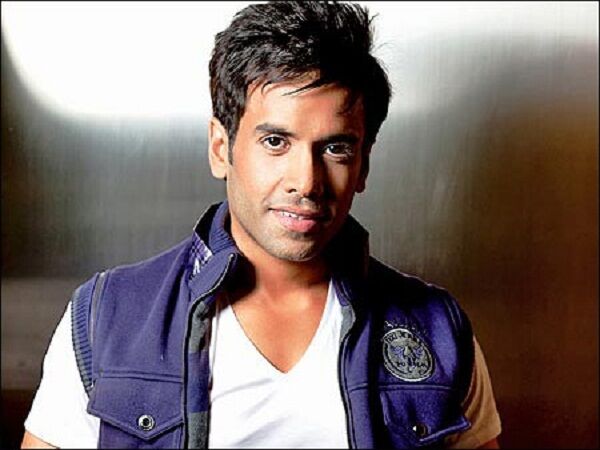 बिना शादी तुषार कपूर बने पिता, बेटे का नाम रखा लक्ष्य बिना शादी तुषार कपूर बने पिता, बेटे का नाम रखा लक्ष्य