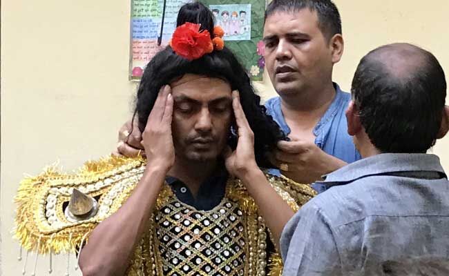 विरोध की वजह से नवाजुद्दीन ने छोड़ी रामलीला विरोध की वजह से नवाजुद्दीन ने छोड़ी रामलीला