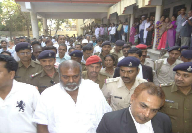 नाबालिग से रेप के आरोपी राजद विधायक राजबल्लभ यादव को पटना हाईकोर्ट से मिली जमानत