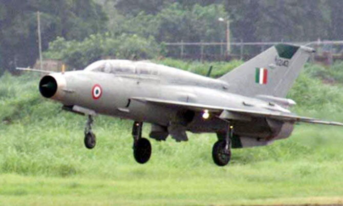 पोखरण: PAK बॉर्डर के पास जगुआर विमान हुआ क्रैश, कोर्ट ऑफ इन्क्वायरी के आदेश