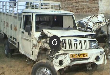 हरियाणा में हादसे में नौ की तीर्थयात्रियों की मौत, 14 घायल हरियाणा में हादसे में नौ की तीर्थयात्रियों की मौत, 14 घायल