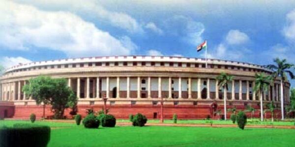 10वीं पास के लिए लोकसभा में वैकेंसी, जल्द अप्लाई करें...