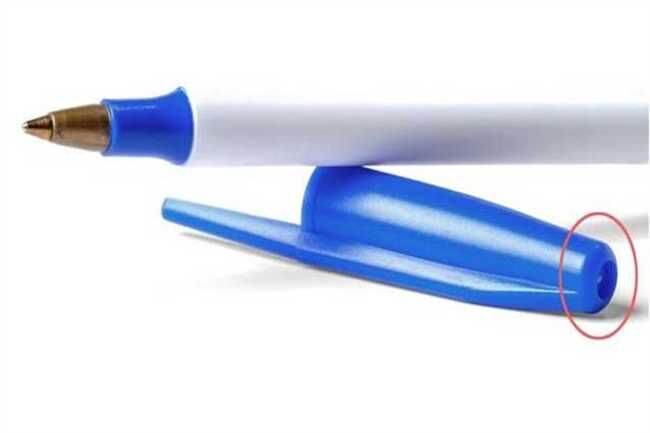 क्या आप जानते हैं पेन के कैप में छेद क्यों होता है?
