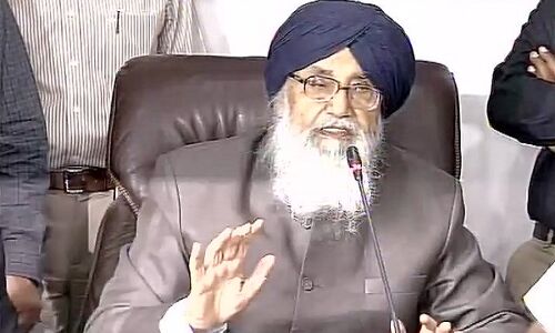 पानी जाने से केवल हम रोक सकते हैं, कांग्रेस पार्टी में इस्तीफा केवल ड्रामा है- प्रकाश सिंह बादल