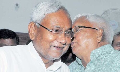 नीतीश ने किया ऐलान और खुश हो गये महागठवंधन के नेता लालू और सोनिया!