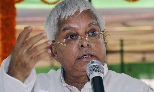 लालूप्रसाद यादव एक मर्द का नाम है, और मर्द किसी से डरता नहीं है!