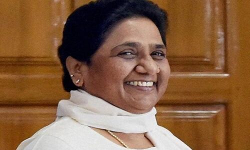 ब्राह्मण उत्पात मचाएगा, हाथी बढ़ता जाएगा! दे दिया बसपा ने नया नारा ब्राह्मण उत्पात मचाएगा, हाथी बढ़ता जाएगा! दे दिया बसपा ने नया नारा