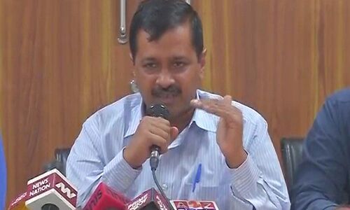 पंजाब: उप मुख्यमंत्री बनाने का वादा कर मुसीबत में केजरीवाल, चुनाव आयोग को एतराज