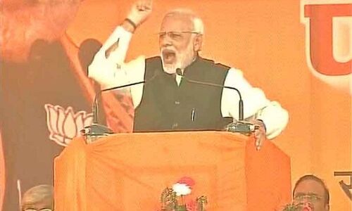 आगरा: परिवर्तन रैली में बोले मोदी- हम डिब्बा नहीं घर देंगे