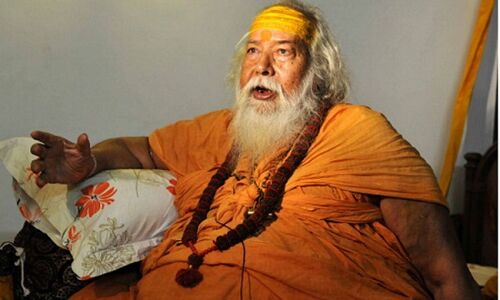 नोटबंदी पर शंकराचार्य के विवादित बोल, मौतों का श्राप मोदी को