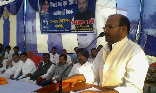 बसपा प्रत्याशी का पीलीभीत में जोरदार स्वागत