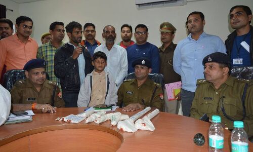 इटावा पुलिस ने किया बड़ा खुलासा, 9 वर्षीय मासूम को किया बरामद और अंतर्जनपदीय गैंग का पर्दाफास