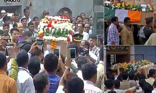 नगरोटा हमले में शहीद हुए मेजर गोसावी कुणाल मन्नादिर का पार्थिव शरीर पहुंचा उनके पैतृक निवास स्थान