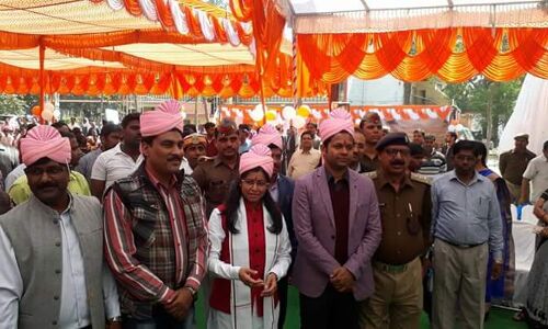 51 जोड़ो की हुई सामूहिक शादी,49 हिन्दू व 2 मुस्लिम जोड़े एक दूसरे के हुए, प्रशासन बना साक्षी