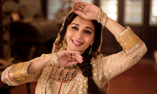 BDay Special : माधुरी दीक्षित के 15 सुपरहिट गाने जो आपको थिरकने पर मजबूर कर देंगे