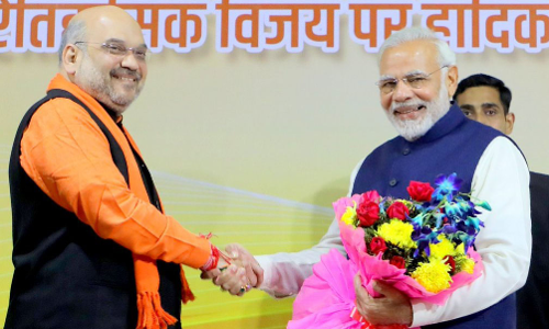 गुजरात में 99 के फेर से निकली बीजेपी, 100 विधायकों का आंकड़ा किया पूरा