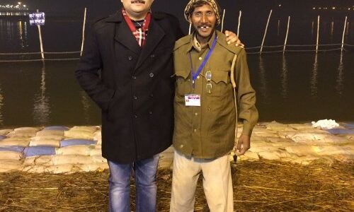 आईजी इलाहाबाद रमित शर्मा ने पेश की मिशाल, जब खिंचाई भंडारी लाल के साथ फोटो आईजी इलाहाबाद रमित शर्मा ने पेश की मिशाल, जब खिंचाई भंडारी लाल के साथ फोटो