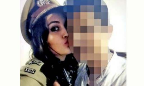 UP STF ने यूक्रेनियन मॉडल को होटल से किया गिरफ्तार, हनी ट्रैप में IPS के फंसने की आशंका!