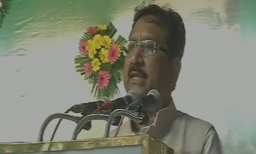 शिक्षा मंत्री का अजीब बयान, बोले- मदरसों में भी रोज फहराएं तिरंगा, करें राष्ट्रगान