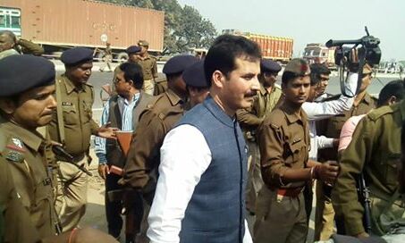 बसपा प्रत्याशी विनीत सिंह का नामांकन रोका गया