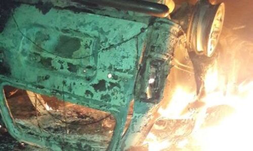 यूपी के रायबरेली में प्रधान पर हमला, 5 हमलावरों को जिंदा जलाया यूपी के रायबरेली में प्रधान पर हमला, 5 हमलावरों को जिंदा जलाया