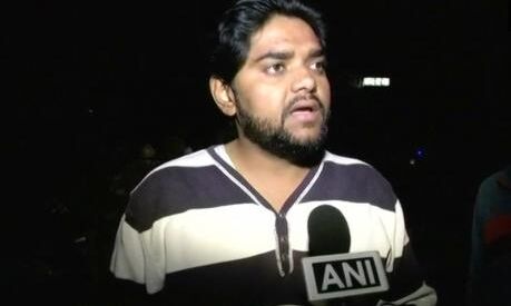 नोएडा : पुलिस ने फर्जी मुठभेड़ में गोली मार दी, मचा ववाल