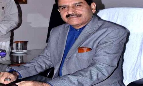 इलाहाबाद विवि के वीसी रतन लाल हांगलू को मानव संसाधन विकास मंत्रालय ने दी क्लीन चिट