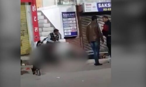 यूपी में खाने को लेकर दबंगों ने दलित की पीट पीट कर बेरहमी से मार डाला