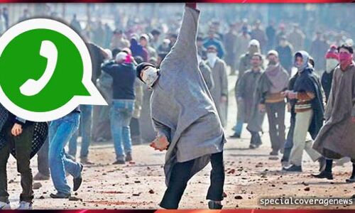 300 वॉट्सऐप ग्रुप से कश्मीर में होती थी सुरक्षा बलों के खिलाफ पत्थरबाजी