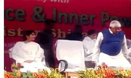 मुझ पर सब गुस्साते है,गुस्सा झेलना मेरी नियति बन गई है :नितीश कुमार मुझ पर सब गुस्साते है,गुस्सा झेलना मेरी नियति बन गई है :नितीश कुमार