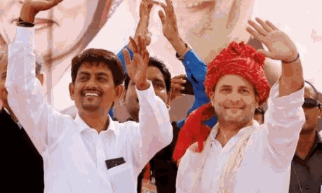 गुजरात चुनाव: अल्पेश का विरोध, प्रवक्ता का इस्तीफा और 4000 कार्यकर्ता BJP में शामिल