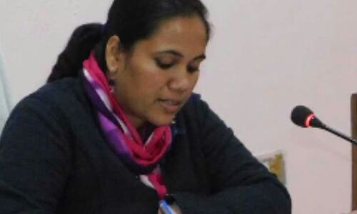 जिलाधिकारी की इस कार्रवाई से संबंधित विभागों में मचा हड़कंप जिलाधिकारी की इस कार्रवाई से संबंधित विभागों में मचा हड़कंप