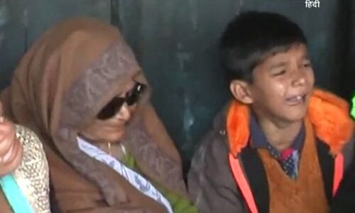 एटा: कर्ज में डूबे आलू किसान ने की आत्महत्या, गाँव में पसरा सन्नाटा एटा: कर्ज में डूबे आलू किसान ने की आत्महत्या, गाँव में पसरा सन्नाटा