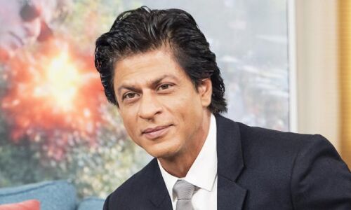 शाहरुख खान ने कोरोनावायरस से जंग के लिए किए बड़े ऐलान, ट्वीट कर दी जानकारी शाहरुख खान ने कोरोनावायरस से जंग के लिए किए बड़े ऐलान, ट्वीट कर दी जानकारी