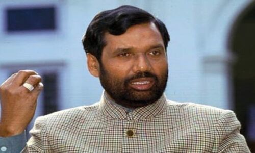 महाराष्ट्र के बाद बीजेपी को बड़ा झटका रामविलास पासवान लड़ सकते है अकेले चुनाव! महाराष्ट्र के बाद बीजेपी को बड़ा झटका रामविलास पासवान लड़ सकते है अकेले चुनाव!