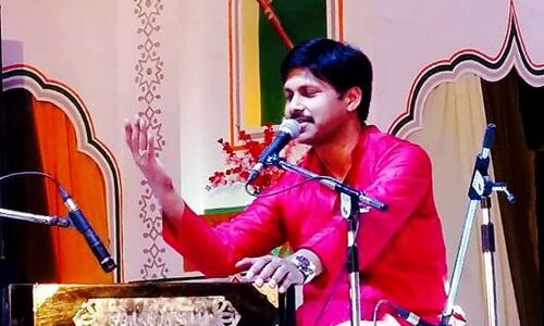 IAS अधिकारी डॉ. हरिओम का गाना हुआ वायरल, दो दिन में सवा लाख लोंगों ने देखा