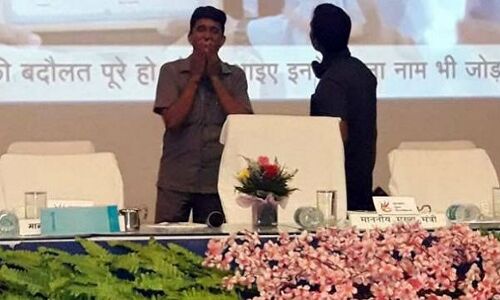 महागठबंधन में बढ़ी दरार: CM नीतीश के कार्यक्रम में नहीं पहुंचे तेजस्वी, हटाई गई नेम प्लेट